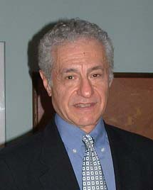 Gar Alperovitz